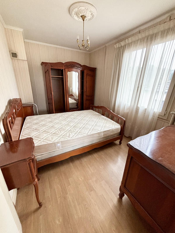 Maison - 137 m² - 7 pièces