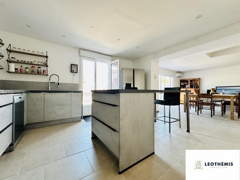 Maison - 127 m² - 5 pièces