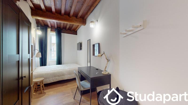 Chambre - 11 m² - 1 pièce