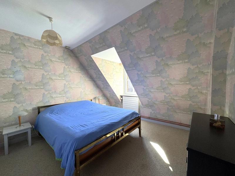 Maison - 182 m² - 7 pièces