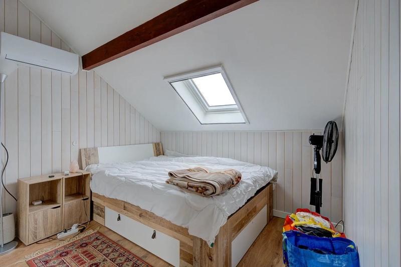 Appartement - 156 m² - 8 pièces