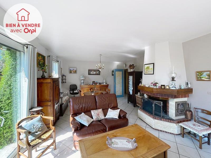 Maison - 102 m² - 4 pièces