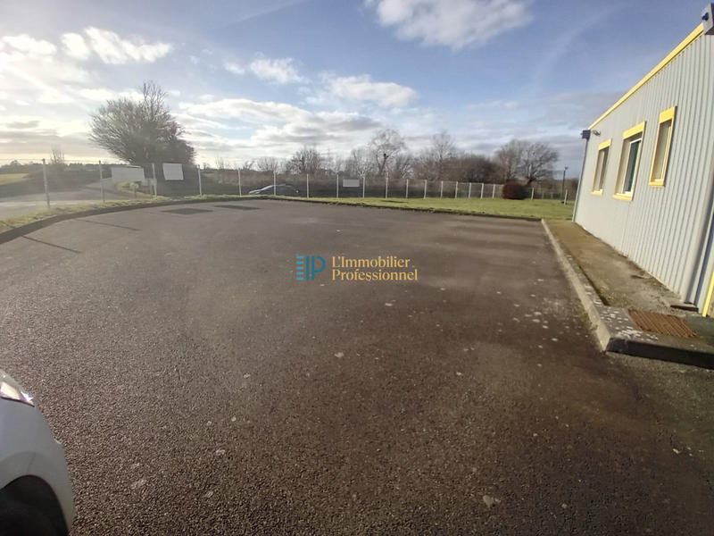 Bureau - 216 m² - 11 pièces