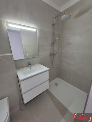 Appartement - 85 m² - 4 pièces