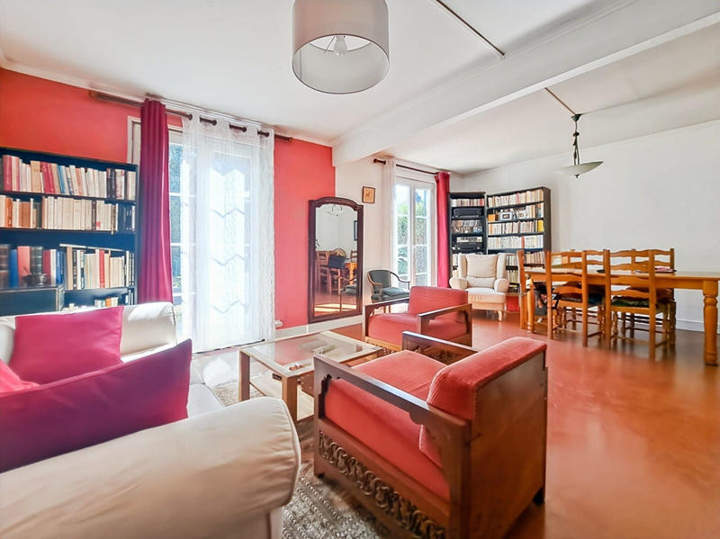 Maison - 139 m² - 5 pièces