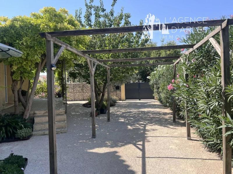 Maison - 157 m² - 7 pièces