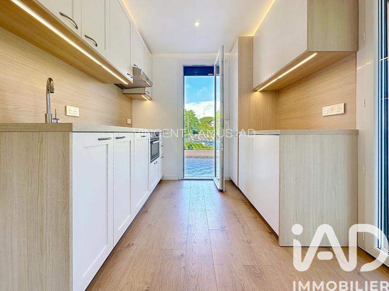 Appartement - 60 m² - 3 pièces