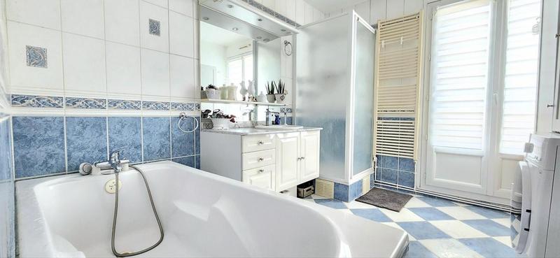 Appartement - 75 m² - 3 pièces