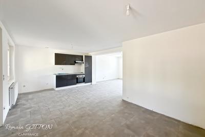 Maison - 117 m² - 4 pièces