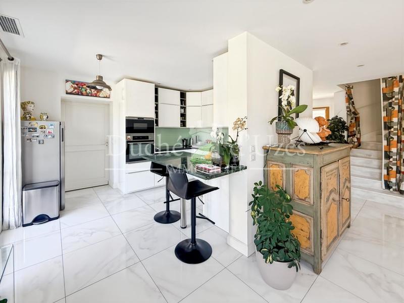 Maison - 152 m² - 6 pièces