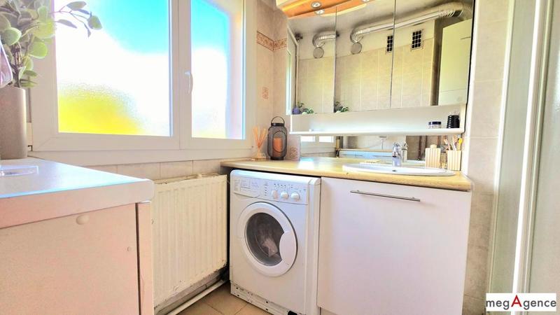 Appartement - 63 m² - 4 pièces