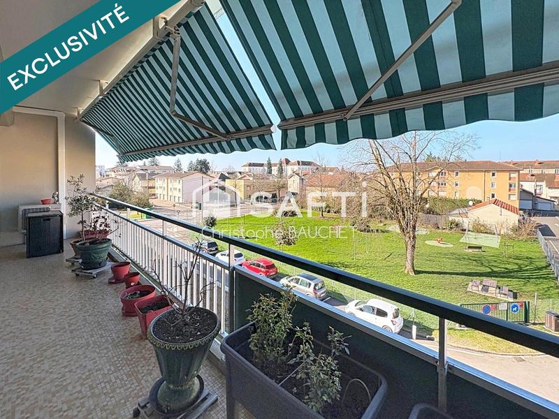 Appartement - 93 m² - 4 pièces