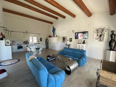 Maison - 144 m² - 4 pièces