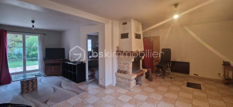 Maison traditionnelle - 142 m² - 7 pièces