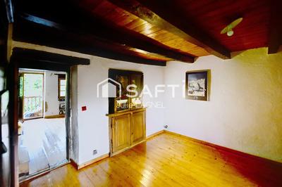 Maison - 177 m² - 7 pièces