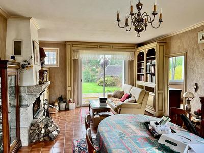 Maison - 196 m² - 11 pièces