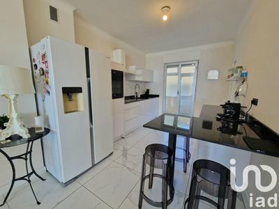 Appartement - 87 m² - 3 pièces