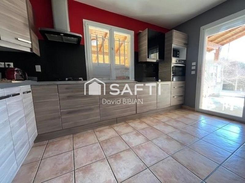 Maison - 108 m² - 5 pièces