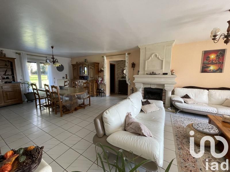 Maison - 240 m² - 8 pièces