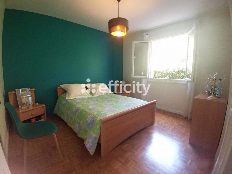 Propriété - 126 m² - 5 pièces