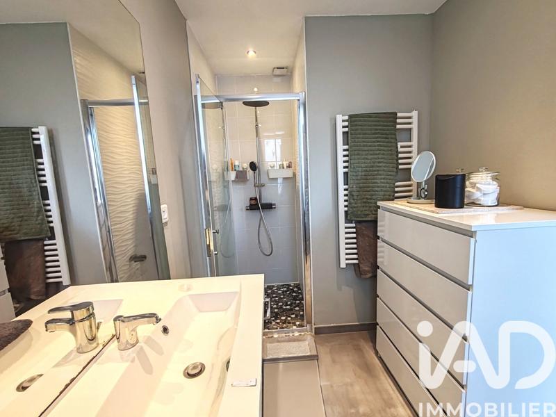 Maison - 95 m² - 4 pièces