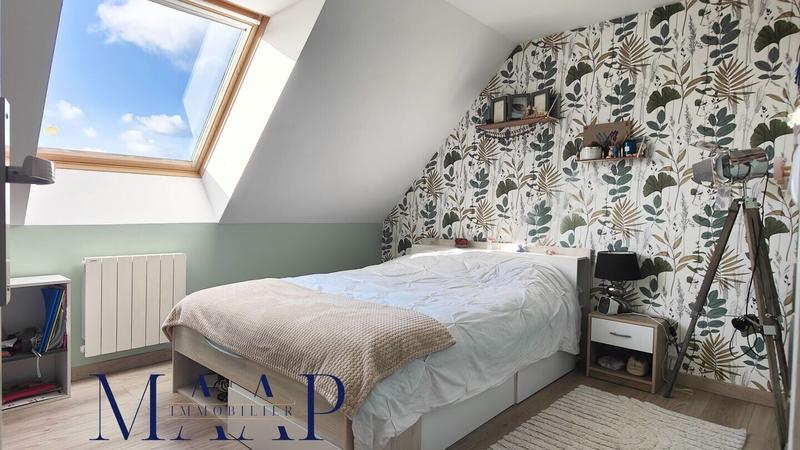 Maison - 108 m² - 7 pièces