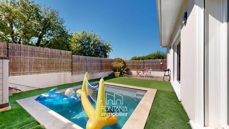 Maison - 93 m² - 4 pièces