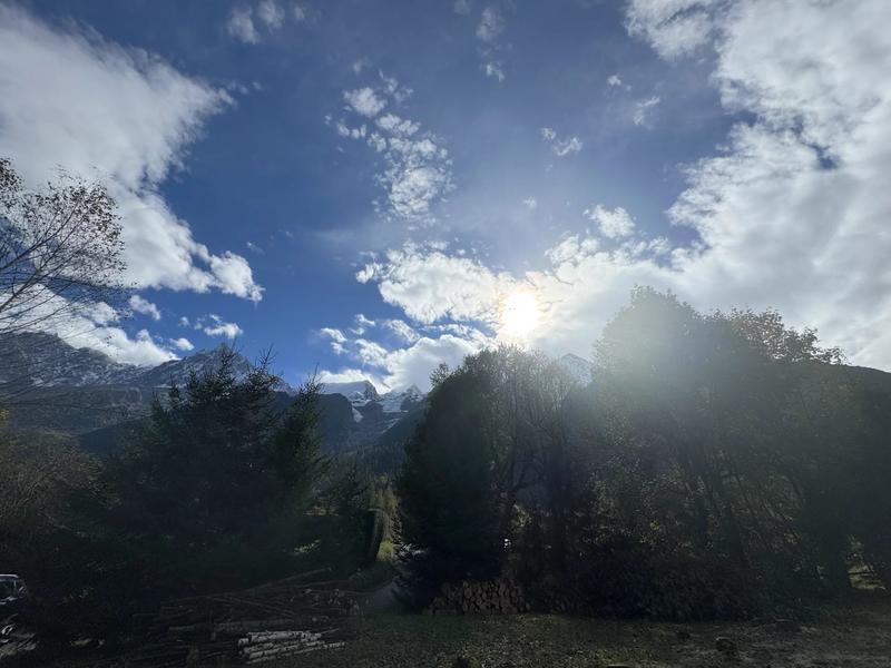 Terrain constructible - 1 070 m²