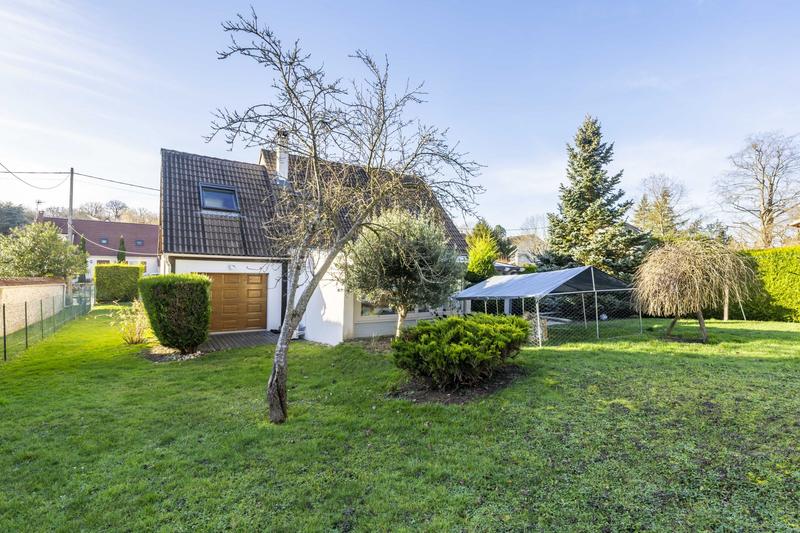 Maison - 140 m² - 7 pièces