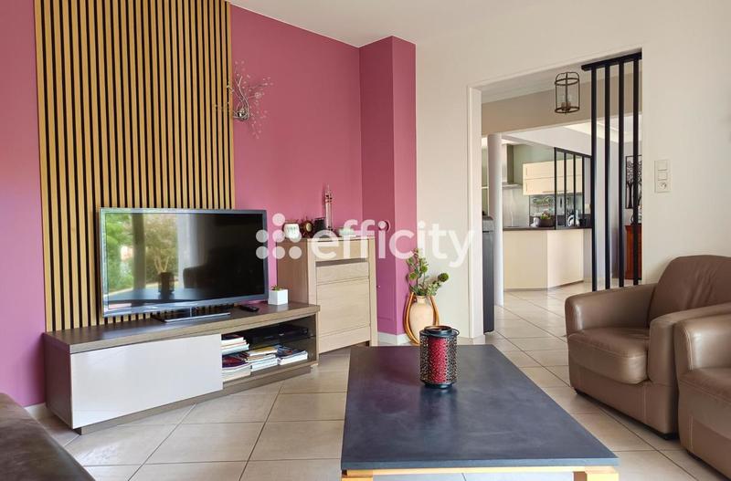 Maison - 146 m² - 6 pièces