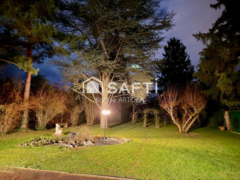 Maison - 94 m² - 4 pièces