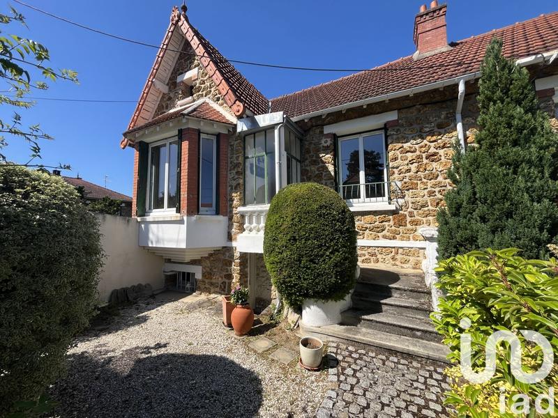 Maison - 69 m² - 5 pièces