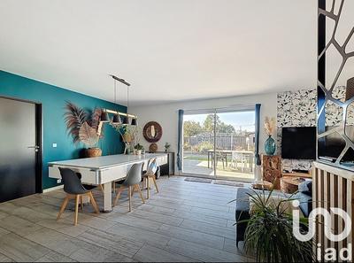 Maison - 88 m² - 4 pièces