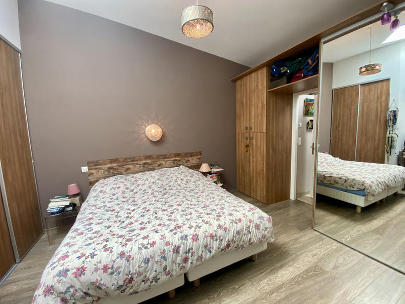 Maison en pierre - 240 m² - 7 pièces