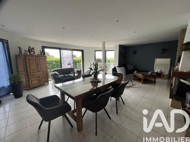 Maison - 109 m² - 5 pièces