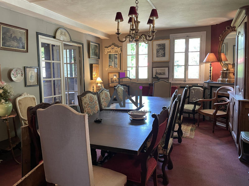 Maison ancienne - 180 m² - 8 pièces
