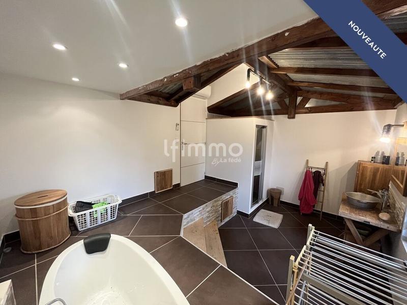 Maison - 150 m² - 4 pièces