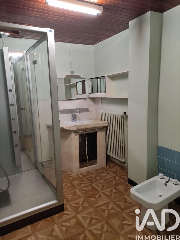 Maison - 150 m² - 7 pièces