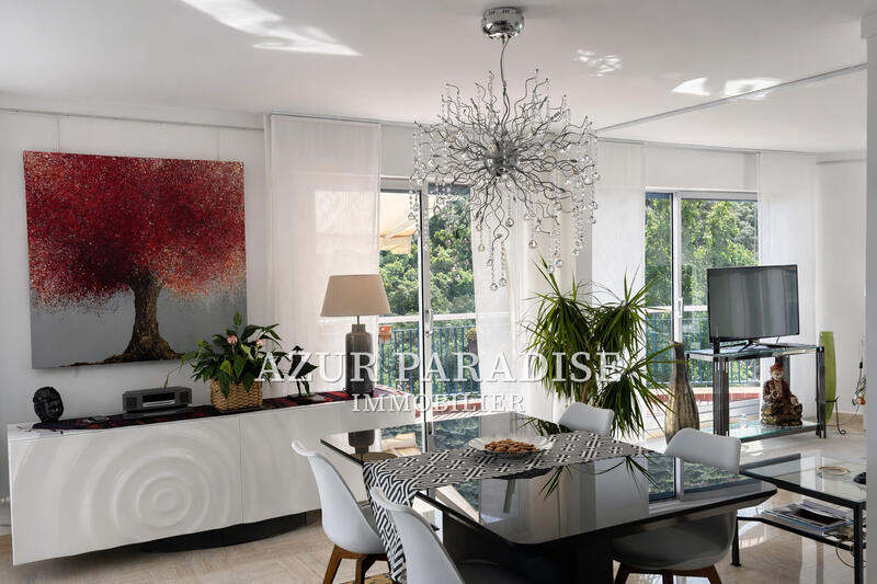 Appartement - 110 m² - 4 pièces