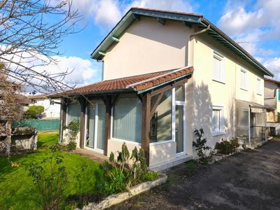 Maison - 133 m² - 6 pièces