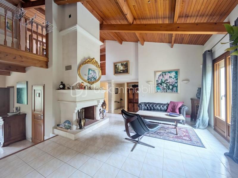 Maison d'architecte - 300 m² - 8 pièces