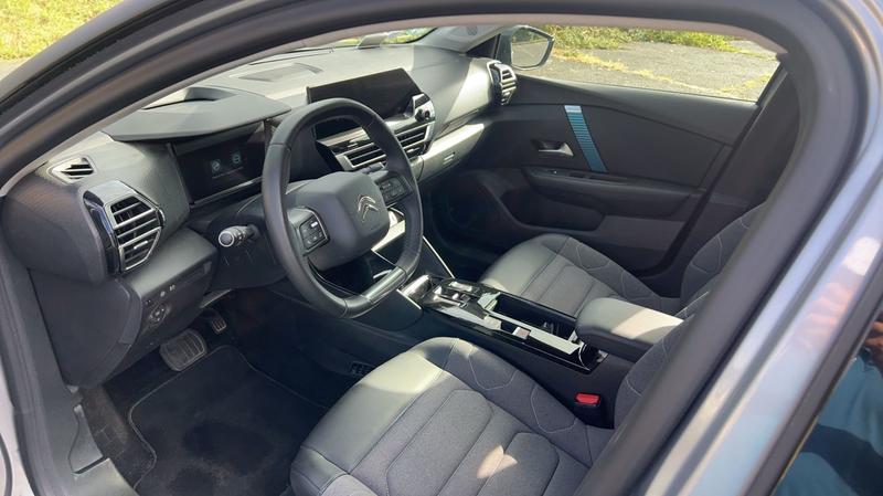 Citroën C4 III E- 136 Feel Pack