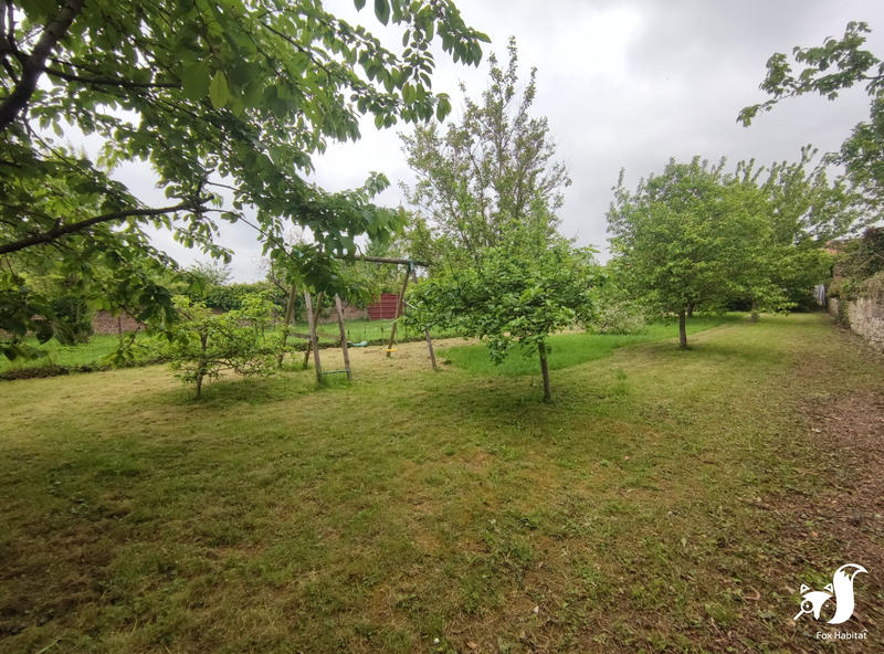 Maison - 212 m² - 9 pièces