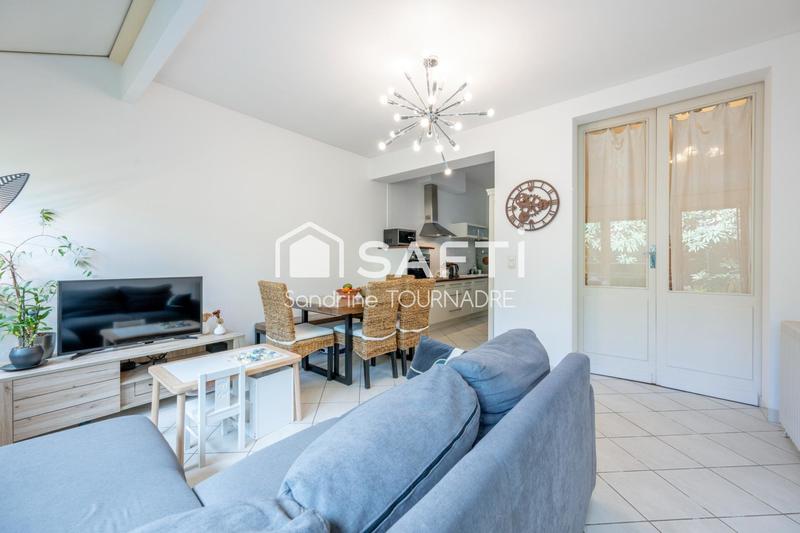 Maison - 90 m² - 4 pièces