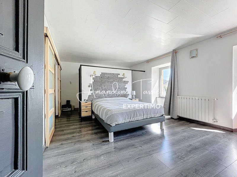 Maison - 155 m² - 6 pièces