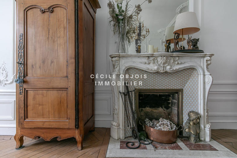 Maison - 272 m² - 11 pièces