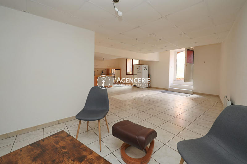 Appartement - 91 m² - 2 pièces