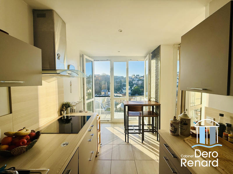 Appartement - 80 m² - 4 pièces