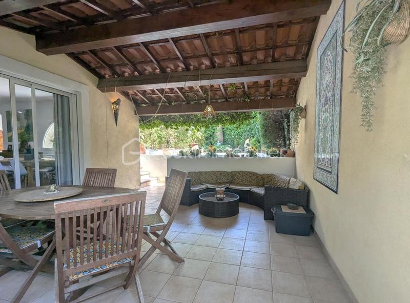 Villa - 145 m² - 6 pièces