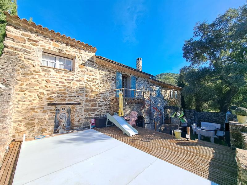 Maison - 135 m² - 5 pièces